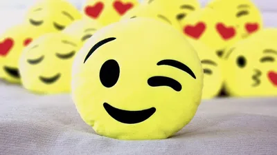 Emoji WhatsApp Emoticon, Emoji, лицо, смайлик png | PNGEgg