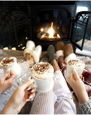 Дом мечты❤ | Доброе утро❄ Камин и чашечка любимого кофе с утра☕🔥 что может  быть лучше😍❤😍 | Дзен