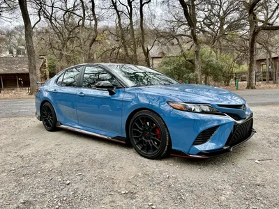 2025 Toyota Camry unveiled, due in Australia next year as hybrid only -  Drive