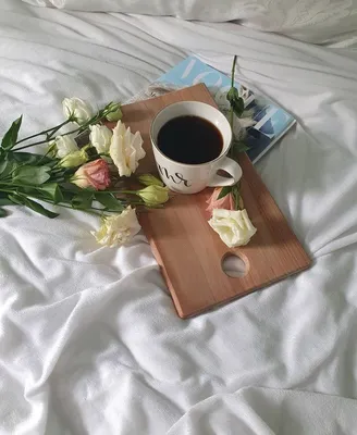 чашка кофе с десертом и цветами.завтрак в постель Stock Photo | Adobe Stock