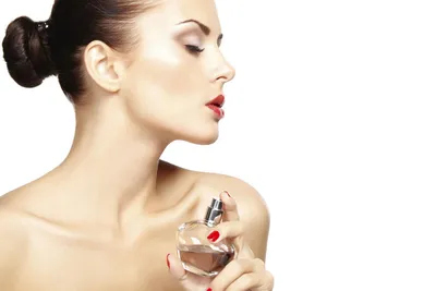 Какая косметика и парфюмерия заменит известные бренды - Российская газета