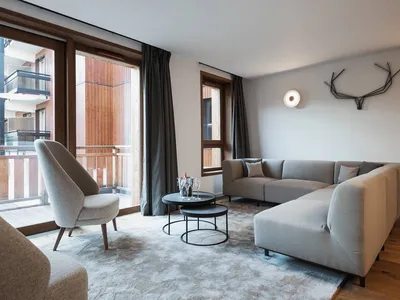 Красивая квартира 145 м²: классические детали в проекте от Александра  Белобородова