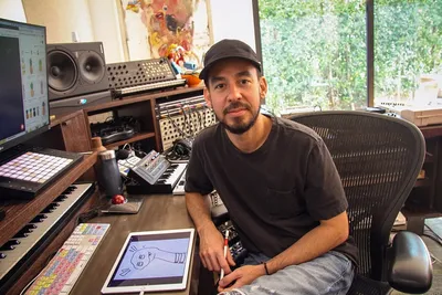 Новый альбом и песни вокалиста Linkin Park Майка Шиноды - слушать онлайн. |  Канобу