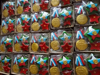 https://artsuvenir.com/product/catalog/medal/yubilejnye-medali/