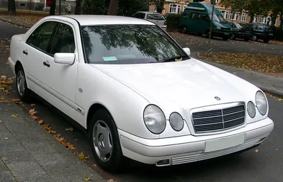 Never appreciated MB until I bought this W210, an oddly spec'd E320 that  spent the last 20 years in the fleet of a foreign embassy. Complete with  factory-fitted flagpole. : r/mercedes_benz