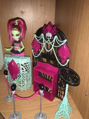 Mattel Monster High Viperine Gorgon / Монстр Хай Вайперин Горгон - Серия \" Страх, камера, мотор!\" - «Платиновая блондинка - почти как Барби, но со  своими змеями в голове. Чем не понравилась.» | отзывы