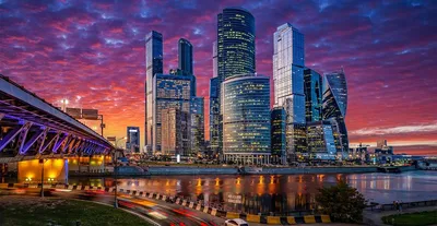 Москва-Сити и смотровая площадка — всё включено!🗺️ Экскурсии в деловой  центр и прогулки по крышам высоток в 2024 году 🧭. Заказать тур и  полюбоваться панорамами — Сити с набережной и Москвой с