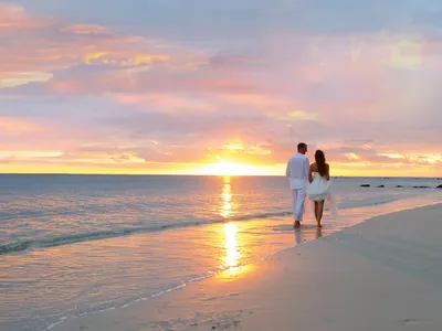 Love story | Beach sunset, Love story, Photography