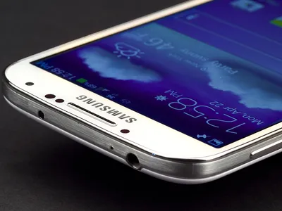 Samsung Galaxy S 4 Beats The Best With 5-inch, 1080p Display, 1.9GHz  Processor, Gesture Controls And A Q2 2013 Release | TechCrunch