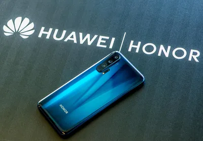 Huawei представила гибкий смартфон Mate X2. Он почти как Samsung Galaxy Fold