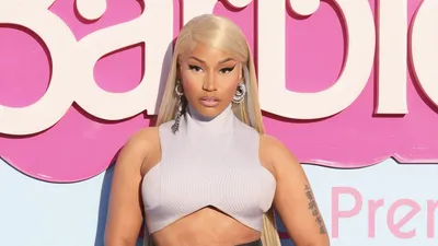 Nicki Minaj is radiant in stripped-down Vogue December cover shoot - Good  Morning America