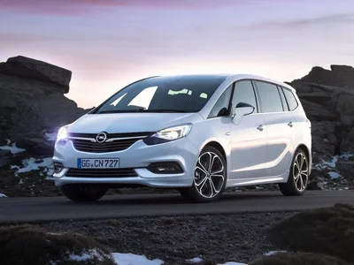 Сравнение Opel Astra и Opel Zafira по характеристикам, стоимости покупки и  обслуживания. Что лучше - Опель Астра или Опель Зафира