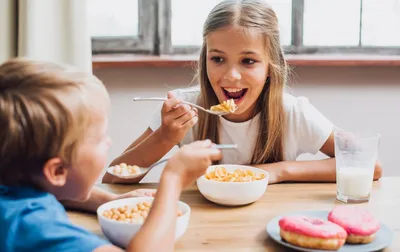 Питание детей - каким должен быть рацион на каникулах, советы диетолога |  РБК Украина