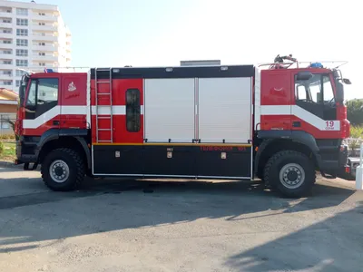 Пожарная машина на радиоуправлении Mobicaro 4 канала купить по цене 1299 ₽  в интернет-магазине Детский мир
