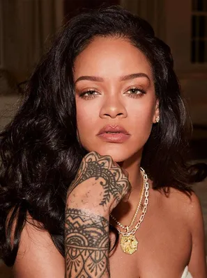 Rihanna Reacts to Breaking a Major Spotify Record \"With No New Album\"