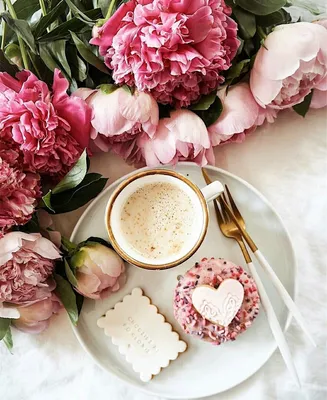 Картинки с чашкой кофе и цветами обои