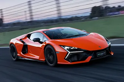 How Fast is a Lamborghini? A Deep Dive into the Top 10 Fastest Lamborghinis  Ever | Blog