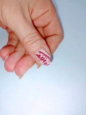 Накладные ногти черно-белые, короткие, с рисунком сердца (типсы + клей для  ногтей), быстрый маникюр в домашних условиях - купить с доставкой по  выгодным ценам в интернет-магазине OZON (849196214)
