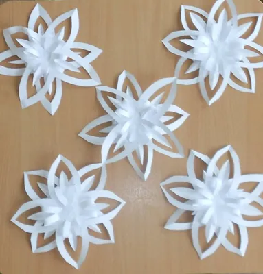 The simplest snowflakes from paper / on New Year Decoration - YouTube