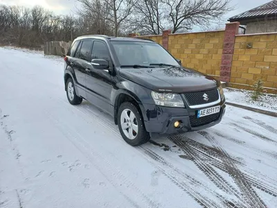 Напрягаем зрение, ища новое во внедорожнике Suzuki Grand Vitara — ДРАЙВ