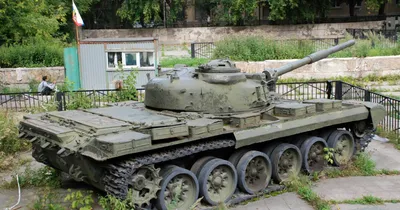 Выведенный из эксплуатации танк Т-72 могут модернизировать до БМПТ  \"Терминатор\"