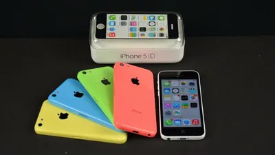 Дизайнер нарисовал 3 варианта корпуса iPhone 5 SE