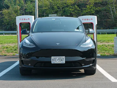 What if Tesla Is…Just a Car Company? - WSJ