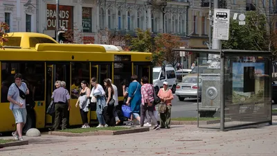 В Бишкеке планируют ввести почасовую оплату в общественном транспорте -  01.09.2023, Sputnik Кыргызстан