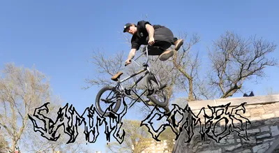 https://www.instagram.com/bmxdmc/