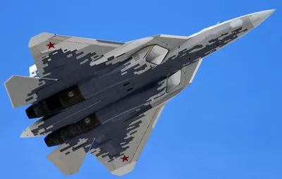 Топ-5 современных истребителей: американский F-22 Raptor против российского  Су-35С | Forbes.ru