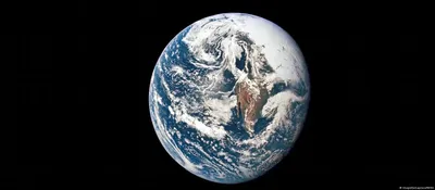 Чёрный мрамор»: 25 удивительных видов ночной Земли из космоса