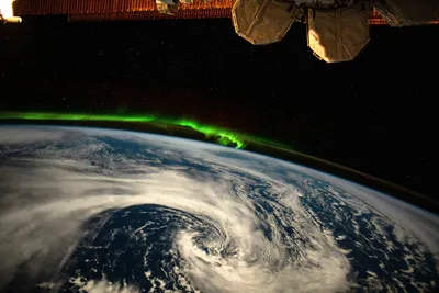 Земля из космоса в 4к. Пролёты МКС над континентами Земли, новейшие снимки.  VITA mission. ESA 2018 - YouTube