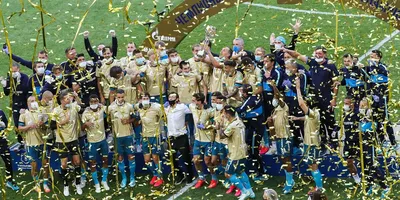 Russian Premier Liga - 🏆 «ЗЕНИТ» – ПЯТИКРАТНЫЙ ЧЕМПИОН РОССИИ 🏆 #РПЛ # Зенит | Facebook