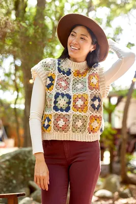 Granny Square Vest – Premier Yarns