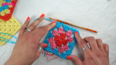 How to crochet a granny square for beginners with our video tutorial