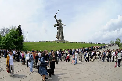 Мамаев курган. Скульптура «Родина-мать зовет!»