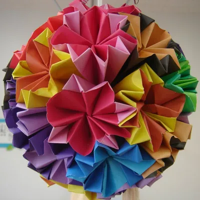 Кусудама шар из бумаги - простой и интересныый элемент домашнего декора -  Блоги Mastergrad