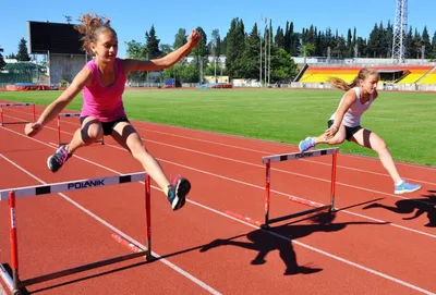 Легкая атлетика (эстафетный бег) | Workout, Female athletes, Athlete