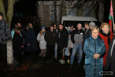 Бумажные гирлянды, Гирлянда 0600398 Гирлянда \"Лёгкой службы, солдат!\"  купить в каталоге интернет-магазина по доступной цене :: РУССКИЙ ФЕЙЕРВЕРК