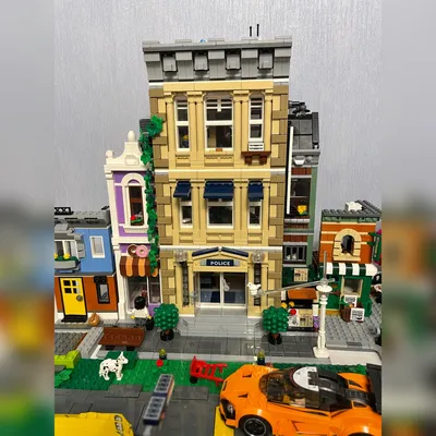 Конструктор LEGO Creator 10278 Полицейский участок - Креатор - Каталог