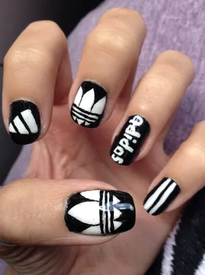 ADIDAS NAILS #adidas #nails ⚽️ | Ногти, Пальцы, Дизайн