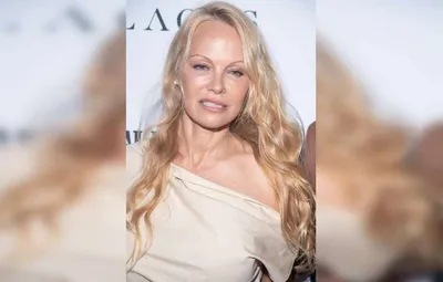 Pamela Anderson just did a magazine shoot with no makeup on