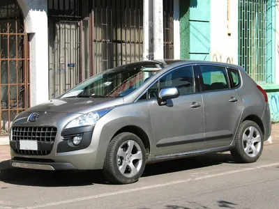 New Peugeot 3008 hybrid SUV: UK prices and specs confirmed | DrivingElectric