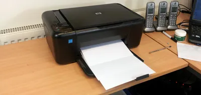Принтер печатает красным: почему и что делать | Блог F.UA