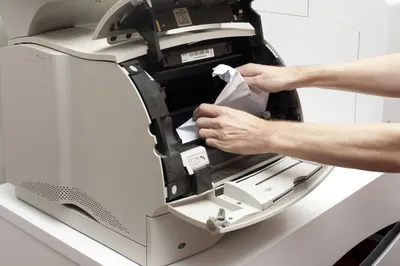 Почему принтер не печатает черным цветом — что делать?