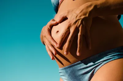 АКУШЕР-ГИНЕКОЛОГ on Instagram: \"ПОЗЫ ДЛЯ ЗАЧАТИЯ‼️ Рекомендации поз,  которые ускоряют зачатие. Шутка. Сегодня развеем этот миф. ❤️Чтобы не  потерять поставьте лайк и сохраните🔰 Пациентки, которые ответственно  относятся к планированию беременности ...