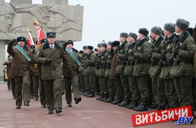 Ближайший год в сапогах. Новобранцы приняли присягу в Печах — репортаж -  Минская правда