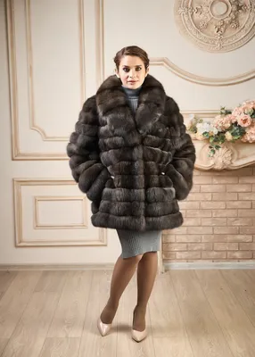 Короткая шуба из меха лисы Fur_avenue 598173003 цены в Москве, купить  одежду, каталог, фото товара и доставка в интернет-магазине Снежная Королева