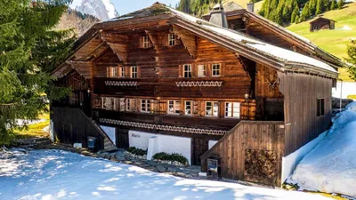 A Sustainable Swiss Chalet That's Modern Yet Cozy in Verbier