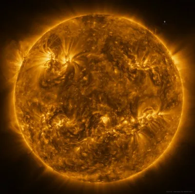 [73+] Солнце в космосе картинки обои